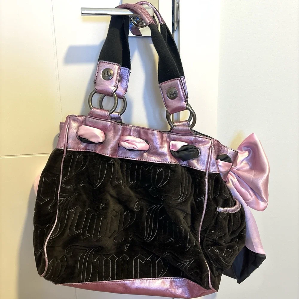 Chic Pink and Black Vintage Juicy Couture Daydreamer Bag - Picture 2 of 5